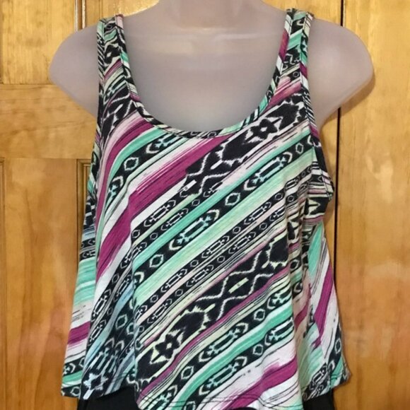 Charlotte Russe Crop Tank Top Blouse Size Small 4 - 6 95% Polyester 5% Spandex - Picture 4 of 11